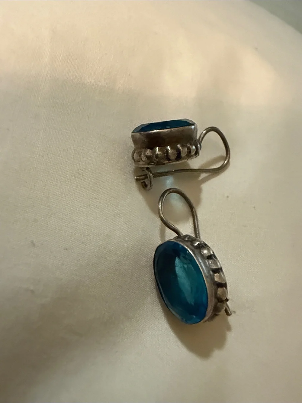 Blue Oval Crystal Drop Earrings - Unbranded